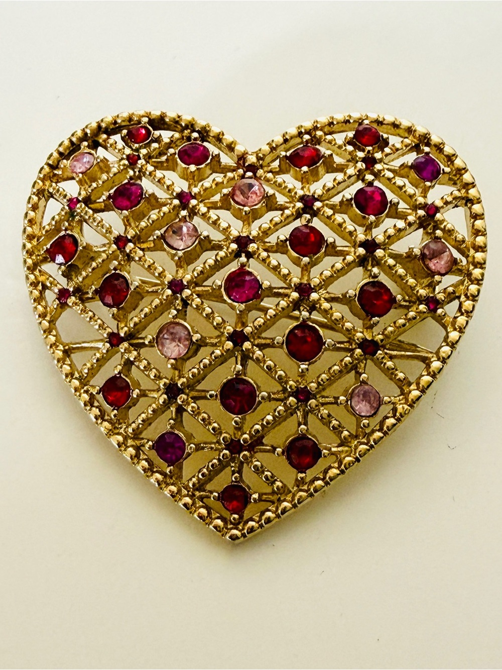 Liz Claiborne Vintage Heart Brooch Rhinestone Pin
